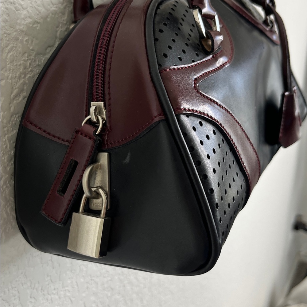 VTG Prada SS2000 RTW Bowler Black Merlor Burgundy Vitello Drive Bowling Bag Tote - Picture 5 of 13